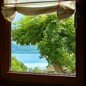 casa-martina-a-quiet-home-by-the-lake.it-lombardy.com/